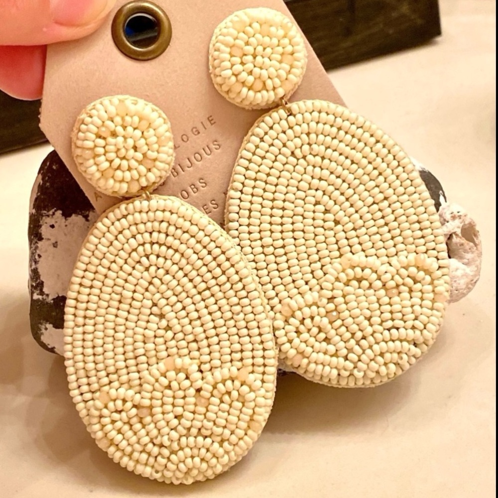 NWT Anthropologie Llani Faye Beaded Drop Earrings - Picture 5 of 14